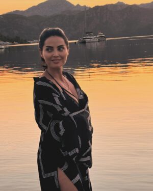 Betül Şahin Instagram - before sunrise🤍