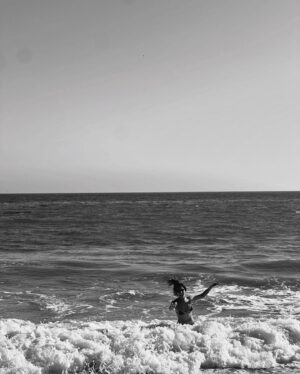 Bé Hà Nguyen Instagram - malibu beach 🏄‍♀️ #california