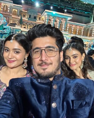 Bhavin Bhanushali Instagram - The Ambani Wedding ❤️ 
Outfit: @bhanu.designer 
#anantradhikawedding #ambaniwedding #fun