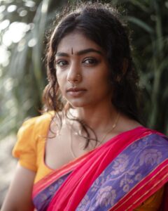 Actress Bhoomi Shetty HD Instagram Photos and Wallpapers September 2024