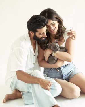 Bhuvan Arora Instagram - Our Brindle of Joy 🧿❤️
@misspompomarora 
.
📷- @priyamdhar 
.
#shukrana