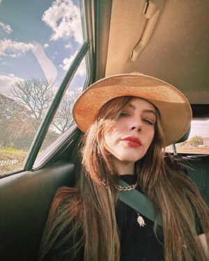 Bia Arantes Instagram - junho✨