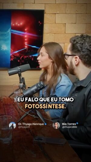 Bia Torres Instagram - Lembrando do dia que recebi uma 🌱 no podcast 🙃😂

Pegar sol é sinônimo de saúde, e não basta apenas se expor, mas também olhar pro céu l!! ☀️te expliquei o motivo no vídeo ☝🏻

@thyago.hf 
@musicabia