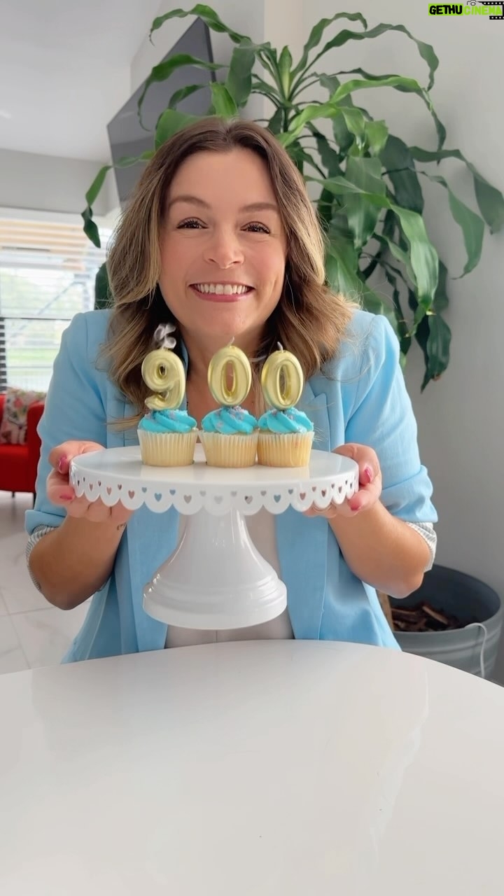 Bianca Castanho - 31.5K Likes - 900 mil beijos para os meus 900 mil seguidores!!!! Muito obrigada por todo o amor e carinho que recebo de vocês por aqui!!!! 💖🫶🏻😘