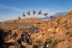 Bienve Aguado Alba Instagram - One of the most positive vibes I had from my Rampage experience was the feeling of having motivated people not to give up.
#trustyourself 

[O] @christianpondella @aledilullophotography @syovanvliet 
#redbullrampage