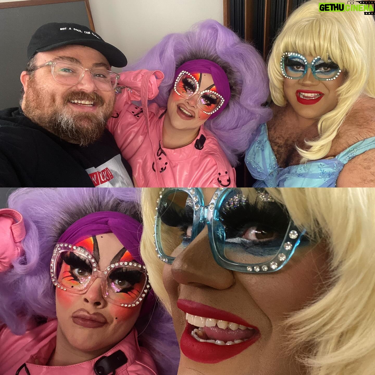 Big Dipper - 1.3K Likes - So many amazing guests on @sloppypod over the last two months. Shoutout to gay people being LGBTQ or whatever 🤩 @spiciestmeatball @misslailamcqueen @crystalmethyd @lushiousmassacr @oddlyyvie @themisstoto @irene_tu @samtaggart @maureensandiego @jackiebeat
@mompodcasts