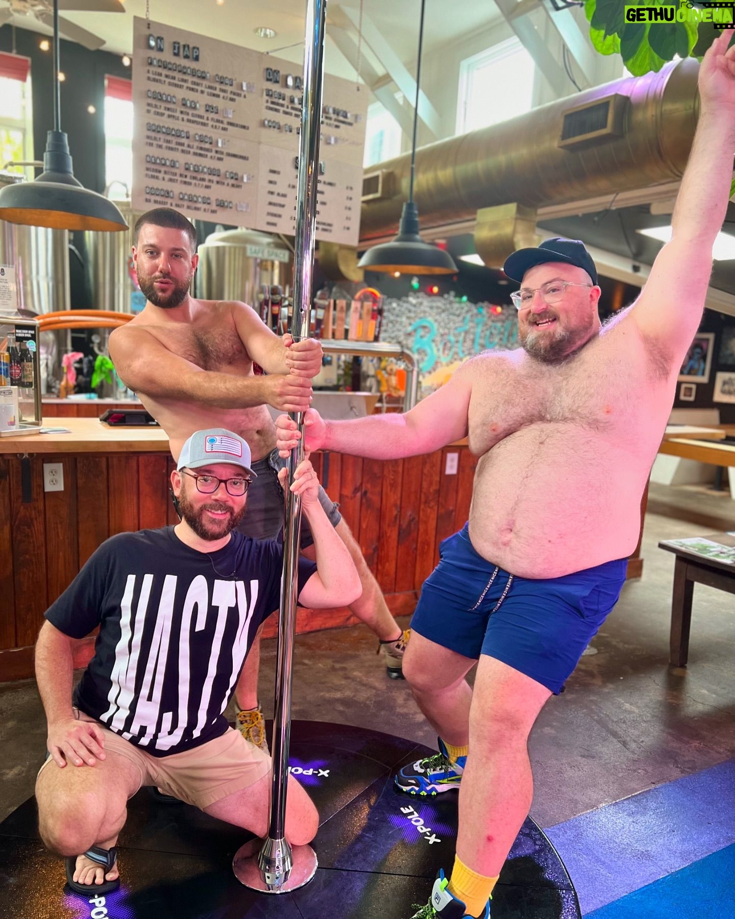 Big Dipper - 2K Likes - @bigdipperjelly coming in hot 🔥 with @harrisonfish and @bobk610 on the set of @wakeupinptown this morning - check out the full interview on Wake Up’s YT channel and join Dipper at The Bear Week Weiner Roast for all-you-can-eat wieners and the big weiner package contest next Friday at @brasskeyptown poolside with @tdonmusic 🐻
Plus Dipper will be around all week at @onlyatthecrown with @sloppypod cohort @spiciestmeatball 🍖
#visitptown #bearweek #ptownbearweeek #weinerroast