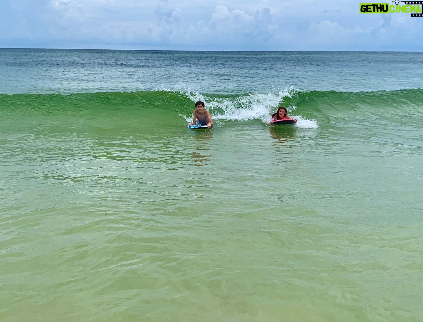 Bijan Ali - 657 Likes - Boogie Boards with my Bro!! Love that Emerald Water💙🏖💚
.
.
.
.
#emeraldcoast
#beachtime
#boogieboarding
#iambijanali
#onlyonebijan
#florida