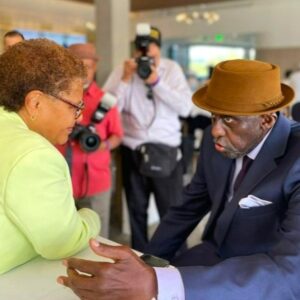 Bill Duke Instagram - Some photos from the #KingdomDayParade & breakfast at #BancofCaliforniaStadium lounge on Monday with parade participants actor, director and producer #BillDuke and actress and model #JudyPace. The awesome photo Bill is holding of #NelsonMandela was gifted to #realBillDuke by photojournalist #HaywoodGalbreath who took the photo years ago. #KarenBass was the grand marshall of the parade. #MaxineWaters #ericgarcetti

#dukemediafoundation #juneteenth #MLK #younitenetwork #carlgilliard #nelsonmandela #billbradley #heidibfuller #felixgiles @sydthewriter #losangeles #torrencebrannonreese #dradriandove #abc7eyewitness