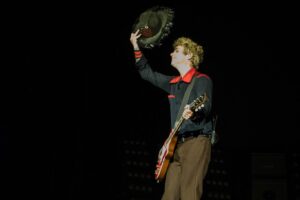 Billie Joe Armstrong Instagram - Words can’t express my gratitude for you Milano.. like we say in the east bay. I hella love ❤️ Italy 🇮🇹. All photos by @paranoidtrooper