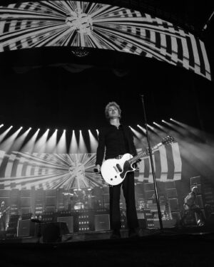 Billie Joe Armstrong Instagram - Manchester!! What an incredible show.. England feels like home! 🏴󠁧󠁢󠁥󠁮󠁧󠁿🏴󠁧󠁢󠁥󠁮󠁧󠁿🏴󠁧󠁢󠁥󠁮󠁧󠁿🏴󠁧󠁢󠁥󠁮󠁧󠁿🏴󠁧󠁢󠁥󠁮󠁧󠁿🏴󠁧󠁢󠁥󠁮󠁧󠁿 🏴󠁧󠁢󠁥󠁮󠁧󠁿