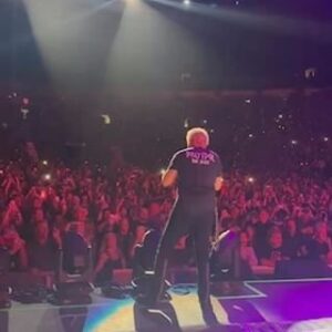 Billy Idol Instagram - Thank u Vancouver! What a great start to our Canadian Rebel Yell 2024 tour! -BFI