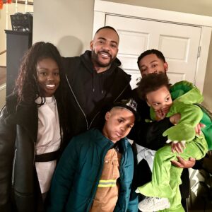 Birgundi Baker Instagram - 🎵 We are a family, like a giant tree 🎵 #TheChi