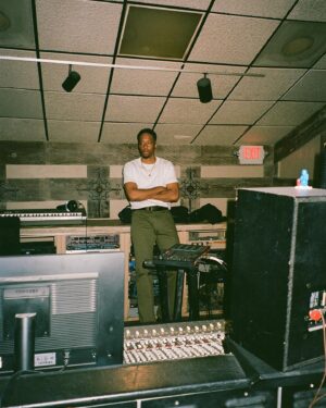 Black Milk Instagram - 🎛️ Bout 1 week left… new music 2mrw!

Album Everybody Good? Wed. 7/19