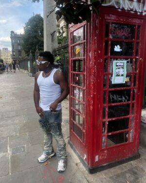 Bobby V Instagram - #london🇬🇧 ☀️🌞
A time was had ❤️💕🚀✈️