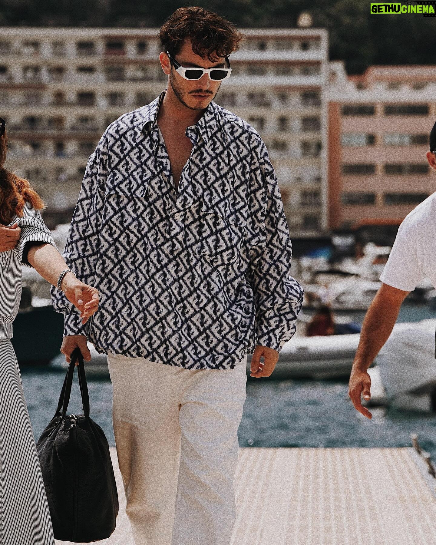 Boran Kuzum - 150.4K Likes - formula1 takeover. 🏁
w. @jackliveshere_tr #davet
📷: @mertakay