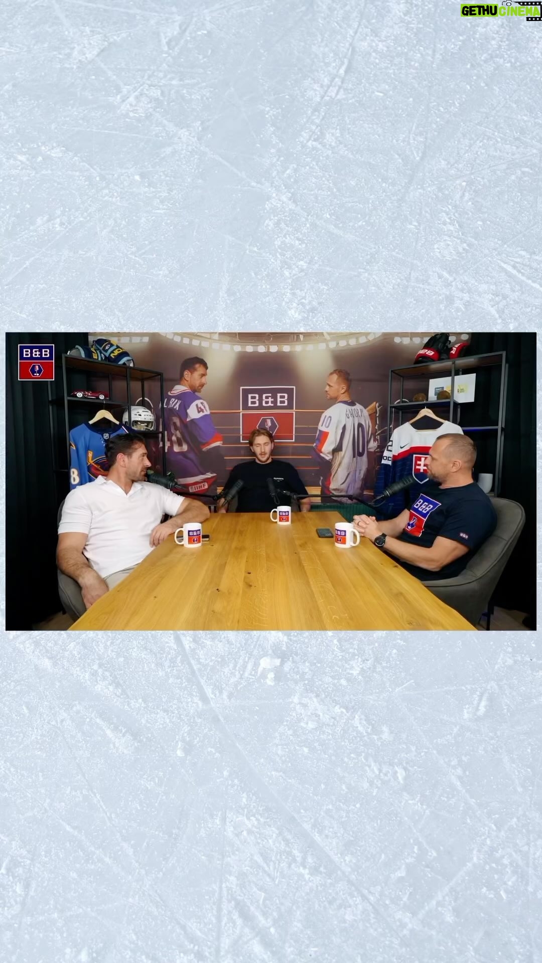 Boris Valábik - 3.1K Likes - Pali Regenda o sezóne v zámorí aj MS v audio aj video formáte v aplikácii Toldo 🇸🇰 aj na stránke HeroHero 🇨🇿
@boris_a_brambor
@mgaborik12 #paloregenda #slovensko #msvhokeji #reprezentacia