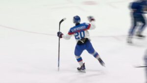 Boris Valábik Instagram - O Jurovi pred zápasom SVK-LAT z Ostravy
#ctsport
#studio
#hokej
#majstrovstvasvetavhokeji