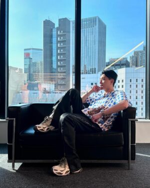 Bosco Wong Instagram - 繼續努力宣傳！
The fit @kapitalglobal @bode  @rickowensonline by @mrporter 
@queenie_yu #qystyling #紮職3 #宣傳日 #英皇電影