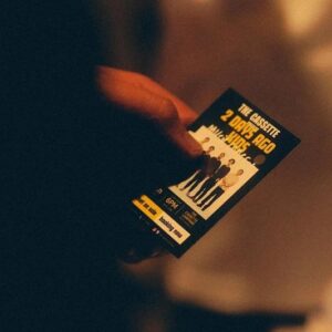 Boy Trai Bhumiratna Instagram - ภาพสนุกๆ คืนที่ the cassette ลำปาง ขอบคุณทุกคนที่มาเจอกันครับ #2daysagokids
