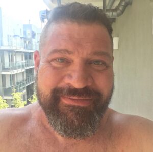 Brad William Henke Instagram - Worked out 💪🏼and wrote 🖥 everyday this week and Lost 8 pounds!  And just got a haircut ✂️#productiveweek