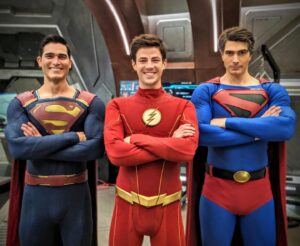 Brandon Routh Instagram - #SuperFriends 
#CrisisOnInfiniteEarths