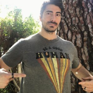 Brandon Routh Instagram - The good folks at #BeHippy @peacelovebehippy & I are partnering to raise money for @nokidhungry. 🧡
50% of the sales of all #BeAGoodHuman products (shirts, hoodies, stickers) goes to #NoKidHungry during the month of April!
I’m a big fan of their comfortable clothing with a great positive message—and also helping food get to children in need. 👊🏻✌🏼😄
(link in bio)