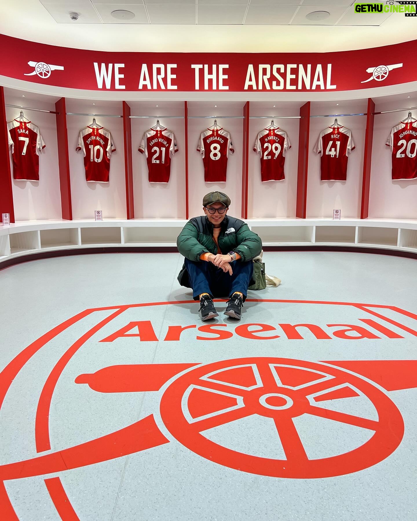 Brandon Salim - 27.3K Likes - Stadium terbaik emang bikin ngantuk, sampe bikin mabok di slide 4