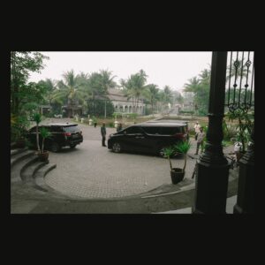 Brandon Salim Instagram - Hi i am a photographer on Instagram and these are my photos today. 

Taken with the 🔴

21:18 Tuesday
21-5-2024 Magelang