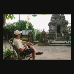 Brandon Salim Instagram - Hi i am a photographer on Instagram and these are my photos today. 

Taken with the 🔴

21:18 Tuesday
21-5-2024 Magelang
