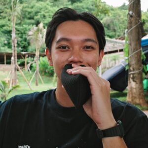 Brandon Salim Instagram - Karangasem. April 2024.