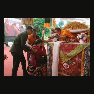 Brandon Salim Instagram - Hi i am a photographer on Instagram and these are my photos today. 

Taken with the 🔴

21:18 Tuesday
21-5-2024 Magelang