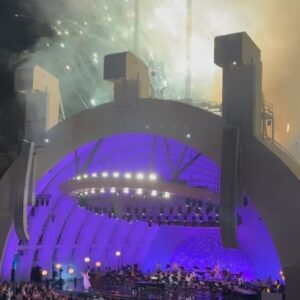 Bree Turner Instagram - Forever Summer at @hollywoodbowl w/ @laufey   @laphil 🎀