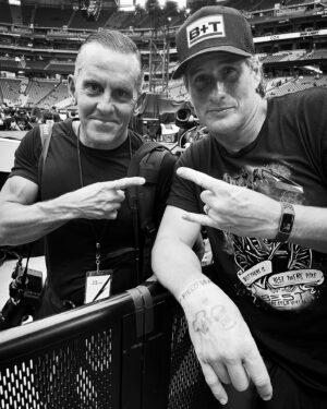 Brendan Fehr Instagram - Took a pic with the man, @lee_jeffries, for my man, @gabesachs at @metallica