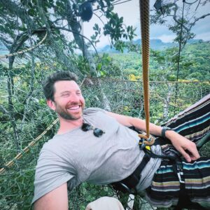 Brett Eldredge Instagram - Hi 👋🏻. I haven’t been on here much for a good while…some have asked me if I’m ok…the quick answer is YES, I’ll even be bold
to say better than ever…we live in a world where if it wasn’t posted on social media, then did it really happen? Social media can be a great tool and trust me, through the years I’ve used it way more than I’d like to admit sometimes but more than anything, I love the real stuff…and every time I take out my phone and wonder if I should be posting this certain thing, I realize it steals from the very moment that actually matters.  I value personal time and privacy more than ever, I long for new experiences, and meaningful connections with the ones I love the most. Life is so damn fragile and quick. The reality of that is humbling, scary and a non negotiable reminder that if we don’t focus on the good stuff, it will pass us by. So here is my note to say I love you and I wish ya well out there on your journey:). I am making music that I love and the life I’ve been living will reflect that. When the day comes that I share it, you will see more of my heart….but for now, back to tending to my garden and getting off this damn phone. 😂

❤️Brett