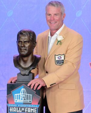 Brett Favre Instagram - Hard to believe it’s already been 8 years since my Hall of Fame induction. I thank God for the talent He gave me, my wife for being a strong support, and my teammates who deserve a lot of credit too. I wouldn’t have been inducted if it wasn’t for their dedication and tough play. 

Also, to all my fans — thank you for showing up with that #4 !