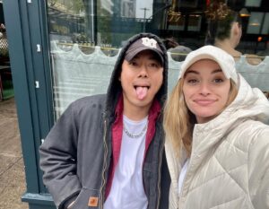 Brianne Howey Instagram - NY for a minute👌🏻 reallllly missed these faces!