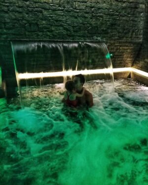 Brice Martinet Instagram - Un altro tuffo in Paradiso. 

Festeggiare il tuo compleanno al @trilussapalacehotel era un'evidenza. È il posto di Roma più meraviglioso che conosco.

Tantissimi auguri angelo dei mei sogni❤️
#happybirthday
#love #family #relax #spa