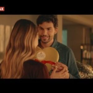 Brice Martinet Instagram - @ferrerorocherit 
Che cosa sarebbe una vita senza amore e cioccolato? 

Buon San Valentino in anticipo ❤️😘
#love #amore