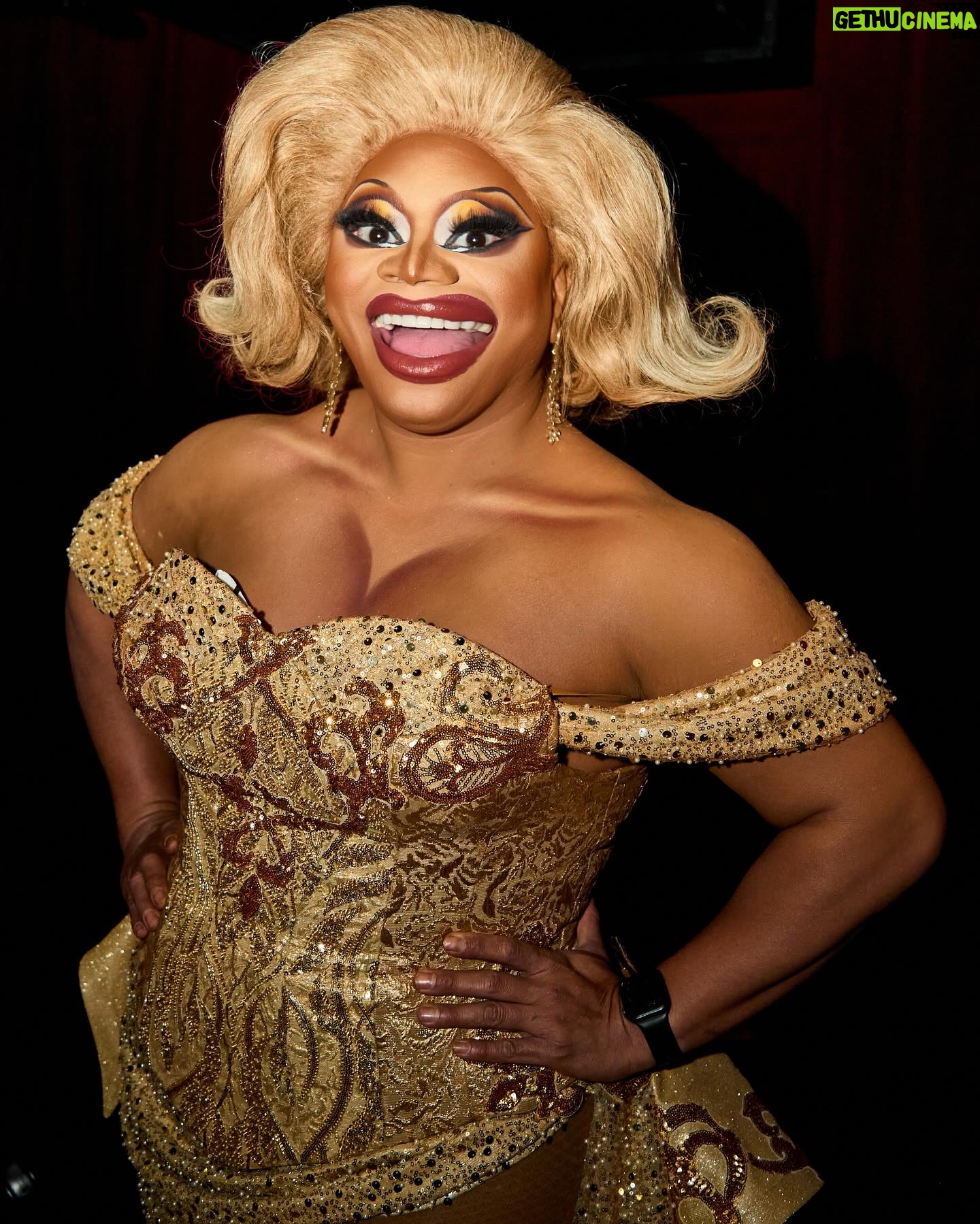 Brita Filter - 1.3K Likes - The Most Beautiful Gold Dress In The World. Designed by the incredible @bzawacki1.
•
•
•
•
•
#drag #dragrace #dragqueen #lgbtq #pride #brita #paramountplus #lgbtq🌈