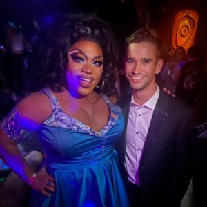 Brita Filter Instagram - I was honored to be the first drag queen speaker at the Annual DNC LGBTQ  Gala in NYC. I shared the stage with Vice President @kamalaharris, Governor @whitmermi, Rep. @zoandbehold, HRC President @kelleyjrobinson, @rosariodawson, and DNC chair @harrisonjaime. 

I was so nervous on this day because I representing all drag artists from around the country by being there. I spoke in front of a room of the most powerful, influential Democrats. If you watch my speech (the following post), you'll see me get very nervous, then make my signature move (a pivot turn with arms) to regain my confidence. I'm proud of myself for overcoming my fears that day because my voice matters! 

I have to thank you to @james_conlon & @samalleman at the DNC for this incredible opportunity, @kylepickett for having my back and being the best date ever, my political strategist @coryalpert, and all the fantastic people I had candid conversations with about how we plan to bring people together to help re-elect President Biden and Vice President Harris in 2024 and elect Democrats up and down the ballot in 2023, 2024 and beyond. #YouBritaVote

#democrat #dnc #vicepresident #government