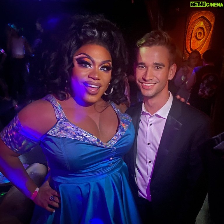 Brita Filter - 8.1K Likes - I was honored to be the first drag queen speaker at the Annual DNC LGBTQ Gala in NYC. I shared the stage with Vice President @kamalaharris, Governor @whitmermi, Rep. @zoandbehold, HRC President @kelleyjrobinson, @rosariodawson, and DNC chair @harrisonjaime.
I was so nervous on this day because I representing all drag artists from around the country by being there. I spoke in front of a room of the most powerful, influential Democrats. If you watch my speech (the following post), you'll see me get very nervous, then make my signature move (a pivot turn with arms) to regain my confidence. I'm proud of myself for overcoming my fears that day because my voice matters!
I have to thank you to @james_conlon & @samalleman at the DNC for this incredible opportunity, @kylepickett for having my back and being the best date ever, my political strategist @coryalpert, and all the fantastic people I had candid conversations with about how we plan to bring people together to help re-elect President Biden and Vice President Harris in 2024 and elect Democrats up and down the ballot in 2023, 2024 and beyond. #YouBritaVote
#democrat #dnc #vicepresident #government
