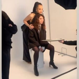 Britne Oldford Instagram - Honored to have had the opportunity to shoot with @rankinarchive and sit down with @hungermagazine Rachel and Alice to talk about our show #DeadRingers The interview is in my bio, original #hungermagazine caption below ⬇️ 

“New Series @DreadRingers reimagines David Cronenberg’s 1988 thriller of the same name - Rachel Weisz plays the double role of Elliot and Beverly Mantle, twin gynecologists who spiral into a destructive codependence. HUNGER sat down for an exclusive chat with Weisz, alongside her co-star @bbritneoldfordd and show runner Alice Birch, to get the lowdown on the series and its creation. Stay tuned for the full video interview…on HUNGER TV…”

#DeadRingers is now streaming only on @PrimeVideo

Photographer @Rankinarchive
Make-up Artists @emmadaymakeupartist @carollopezreid and @Kaymontano
Hair stylists @earlsimms2 @heatherdapaah and @Hairbyferporro
Photography Assistant @oliverdundas @bethevansphoto @alexandra_heron @marcuslister96 at @rankinassistants 
Producer @sarah__the__star
Production Assistant @emy.angele
Digital Artwork @Trueblackstudio