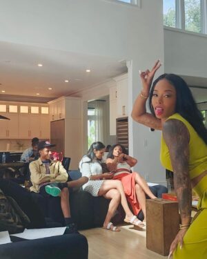 Brittany S. Hall Instagram - It’s giving… “Rich Auntie” 
And that she is 🤭
#setlife