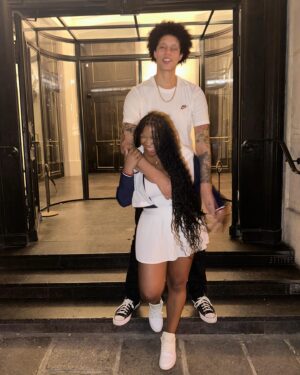 Brittney Griner Instagram - Twin flame 🔥 🥇🤍