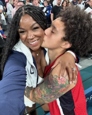 Brittney Griner Instagram - Twin flame 🔥 🥇🤍