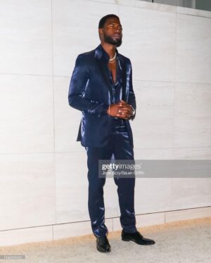 Broderick Hunter Instagram - A night to remember✨
Honored to be apart of the #power100 with @ebonymagazine 

Thank you for having me

Suit by @dzojchen 
Styled by @changeofwardrobe