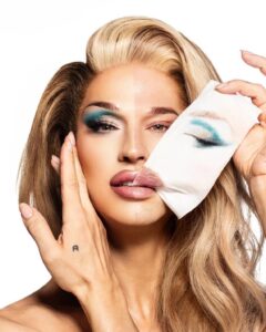Actor Brooke Lynn Hytes HD Instagram Photos and Wallpapers August 2024