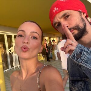 Bruna Quintas Instagram - Os 26 ficam-me bem, mas os 27 vão ficar ainda melhor ❤️‍🔥
Foi um ano muito feliz 👽✨