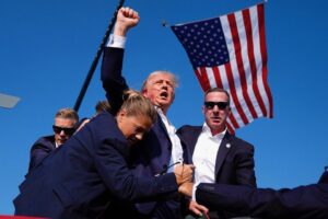 Bruno Moneroe Instagram - 🇺🇸 President : « Donald TRUMP » (2024) 🇺🇸 #Miraculé ⭐️ Thank U : #Jesus 🙏🏻🩷

💪🏻 « FIGHT ! FIGHT ! FIGHT ! » 💪🏻 @realdonaldtrump 🧸

#DonaldTrump #FightFightFight #July2024 #America 🇺🇸

⚠️ PUBLICATION COMMERCIALE ⚠️